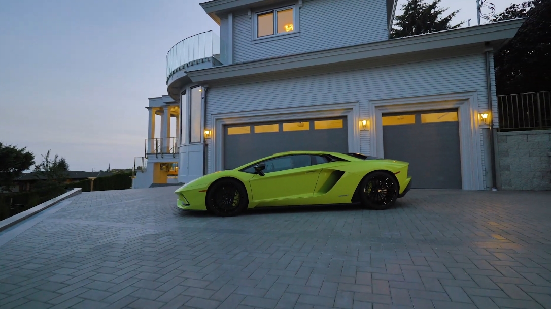 29 Interior Design Photos vs. 1103 Gilston Rd, West Vancouver Luxury Home Tour