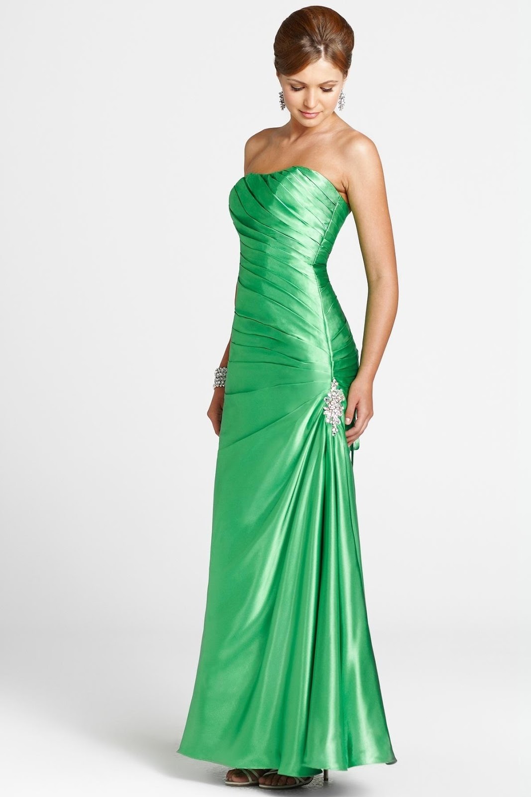 SHE FASHION CLUB: Prom Dresses