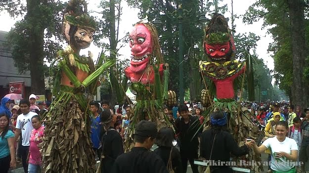 KERTAS MAYA: Upacara Ritual Nyangku