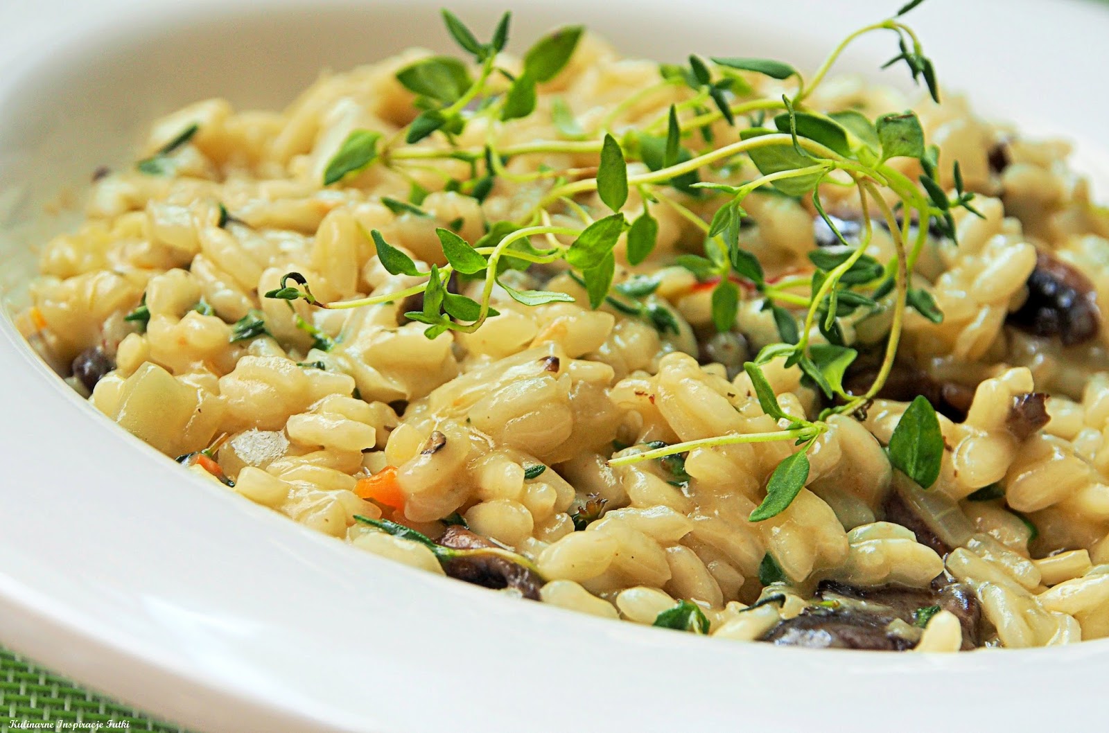 Kulinarne Inspiracje Futki Risotto z tymiankiem i pieczarkami