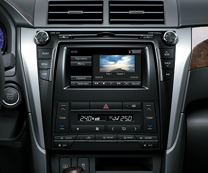 Toyota Camry 2.5Q được trang bị đầu DVD cao cấp Toyota Camry 2.5Q được trang bị đầu DVD cao cấp