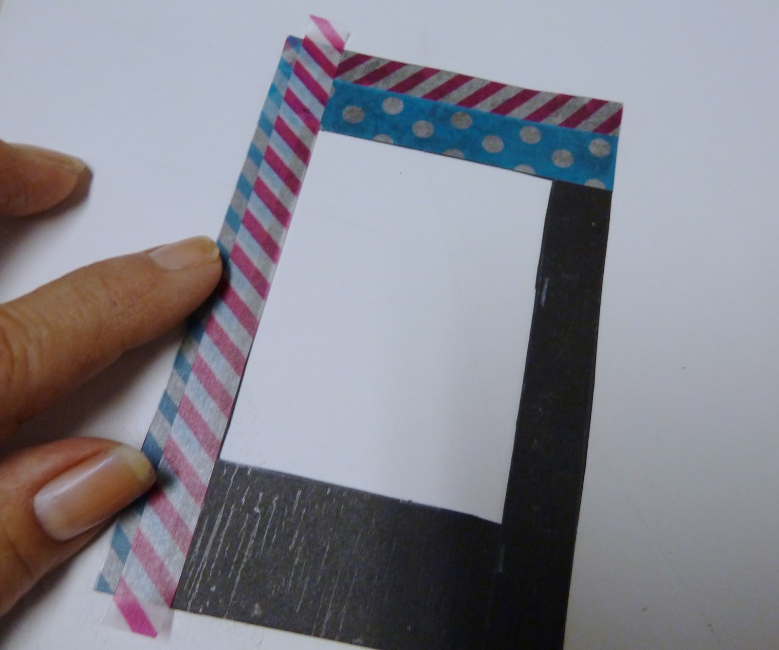 Make it easy crafts Recycled fridge frame for school photos