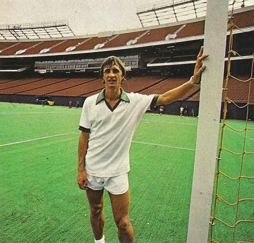 JOHAN CRUYFF au NewYork Cosmos. THE VINTAGE FOOTBALL CLUB JOHAN CRUYFF au NewYork Cosmos. THE VINTAGE FOOTBALL CLUB