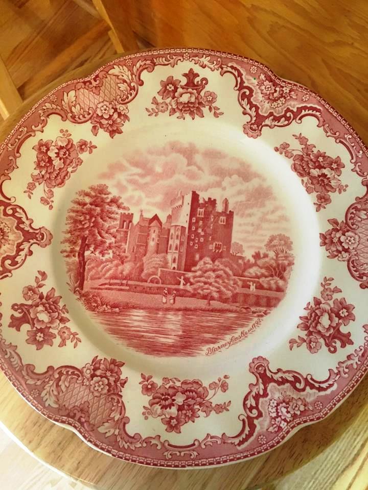 creations by it 39 s the most wonderful time of the year johnson brothers christmas dishes