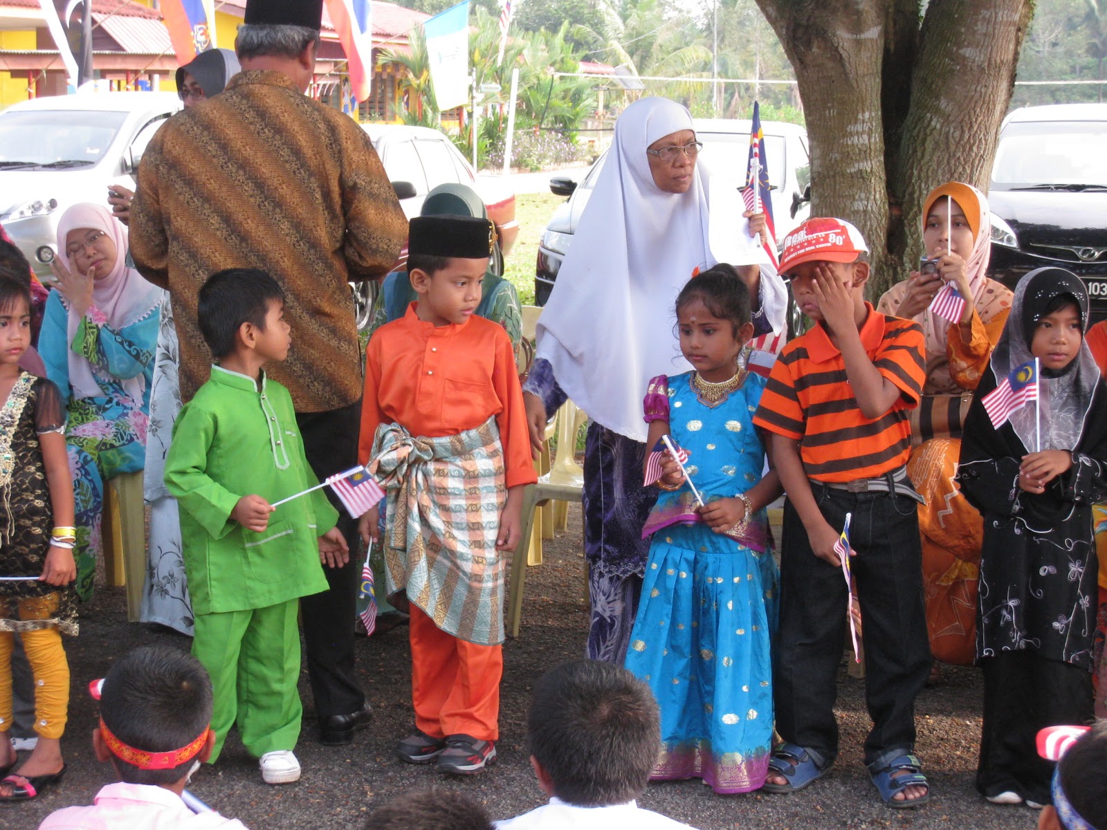 Prasekolah SK.Bukit Rokan (LKTP): PERTANDINGAN PAKAIAN BERAGAM ...