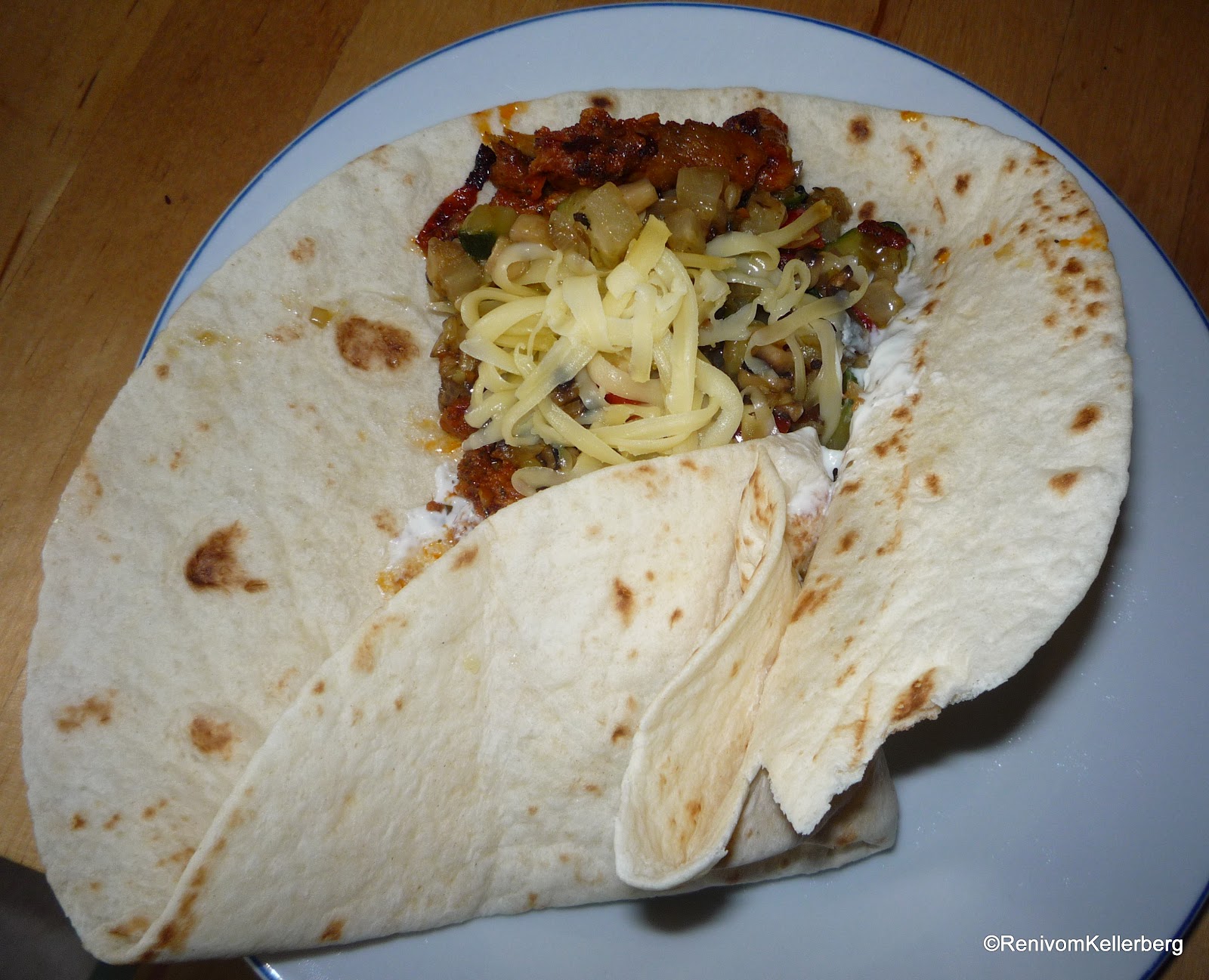 Reni´s Hexenküche: Gefüllte Tortilla-Wraps mit Fleisch- und Gemüse-Füllung