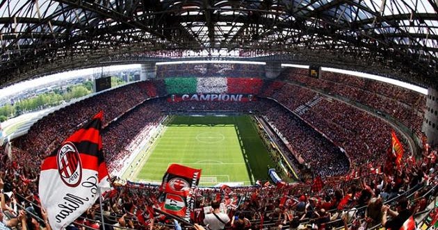 Live Football: Stadio San Siro - AC Milan & Inter Milano Stadium
