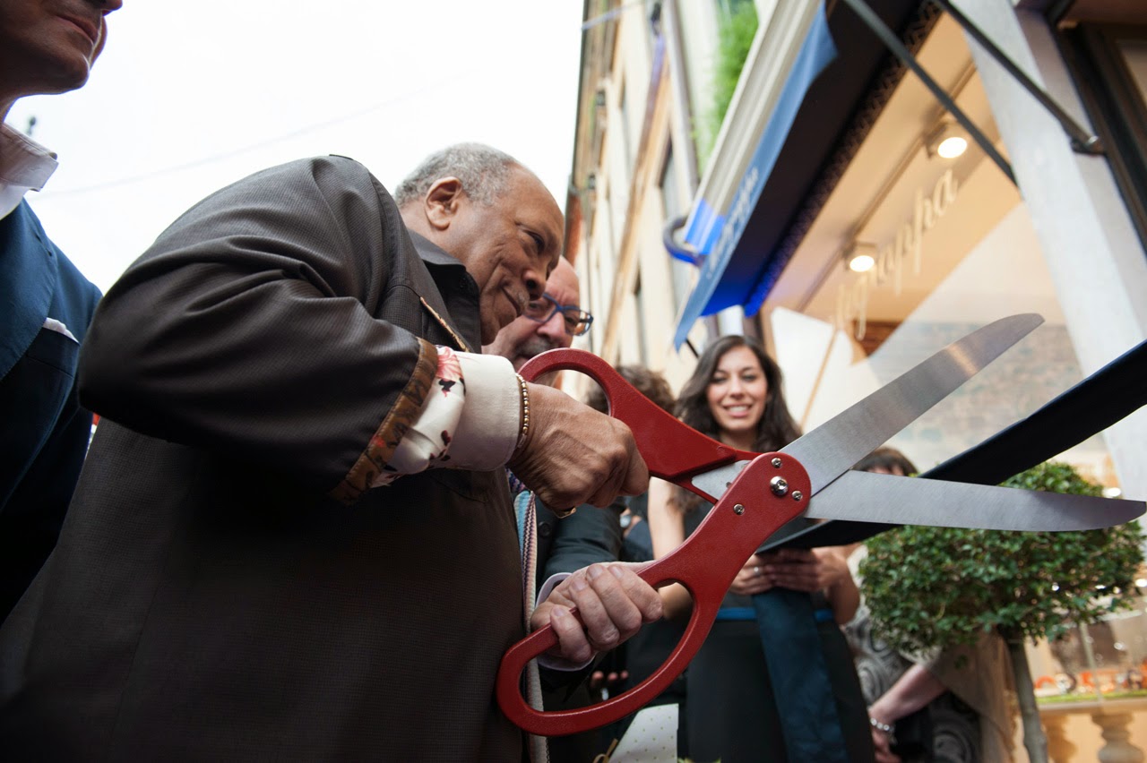 Quincy Jones Cuts Ribbon at Grand Opening of Montegrappa Flagship Store in Italy