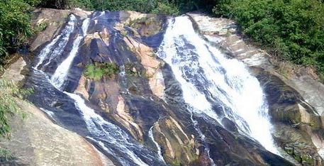 Pesona Wisata Alam Bungus, Wisata Alam Terindah di Teluk Kabung