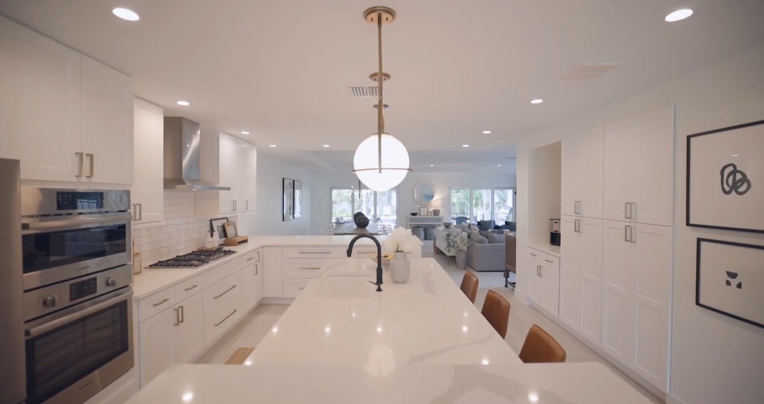 25 Interior Design Photos vs. 845 Snell Isle Blvd NE, St. Petersburg Luxury Home Tour