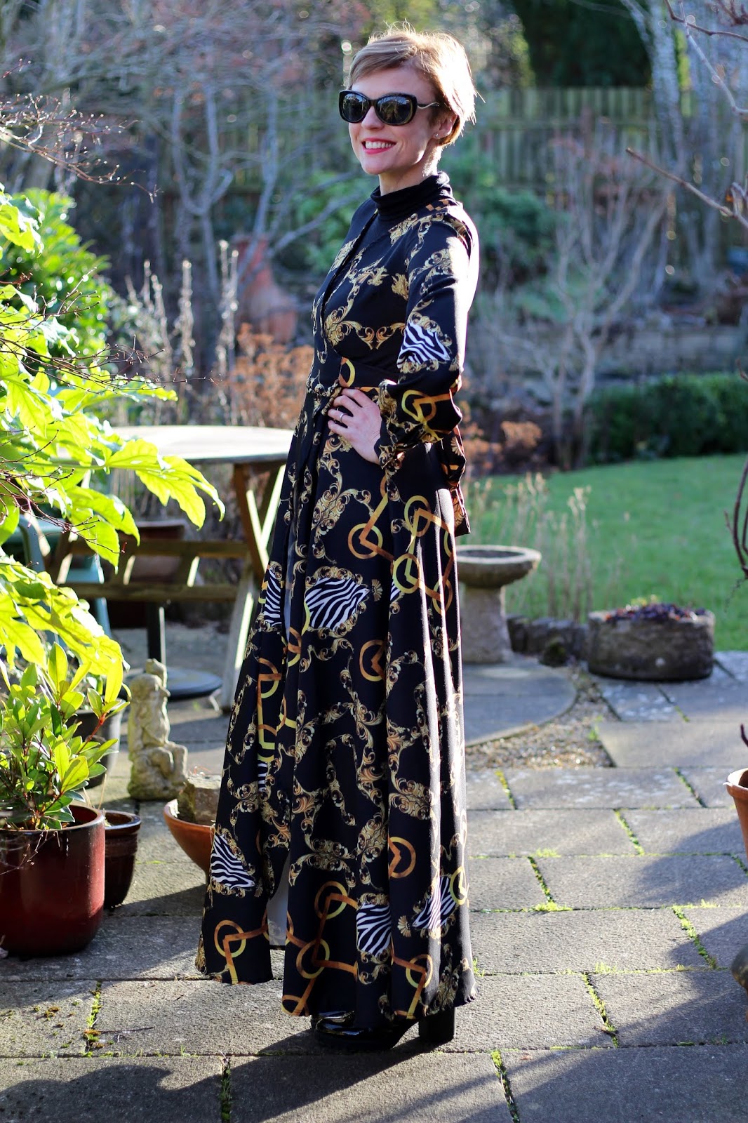 Chain pattern maxi wrap dress | Fake Fabulous