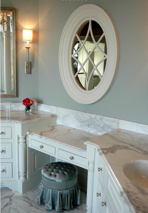 Delorme Designs: I'LL TAKE AN OVAL WINDOW TO GO PLEASE!!