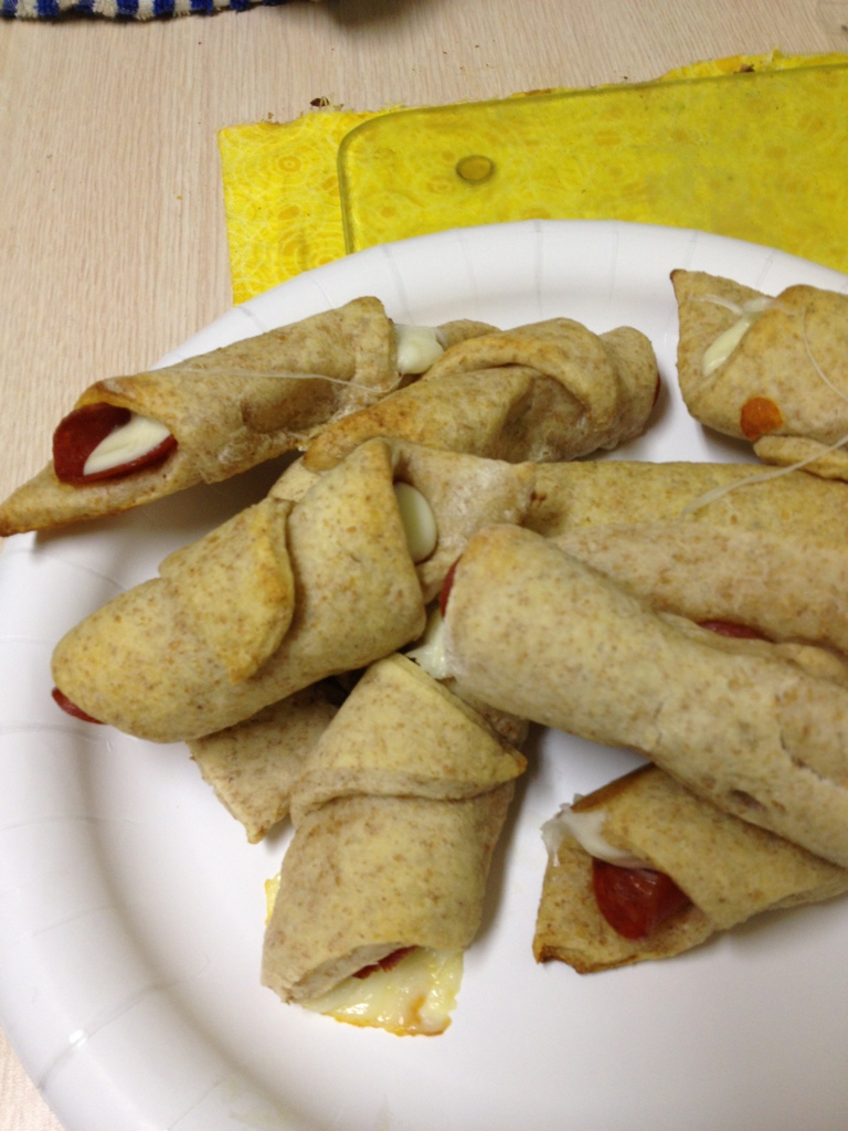 Tuesdays with Dinah & Ma Pepperoni and Cheese Roll Ups