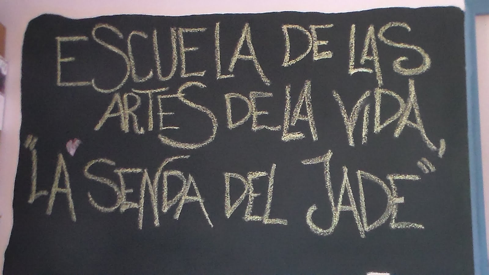 Escuela La Senda del Jade, Turís