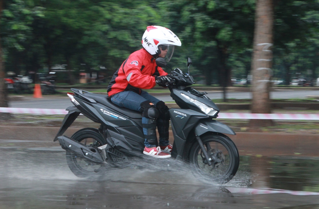 Harga Suku Cadang Sparepart Honda Vario 2018 125 150 Fi Harga Suku Cadang Sparepart Honda Vario 2018 125 150 Fi Pgm Esp Techno