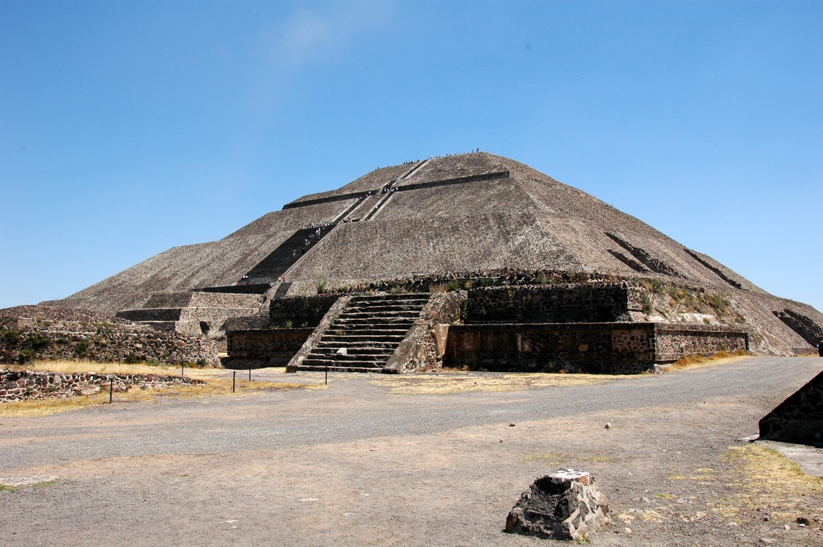Teotihuacan - the first western metropolis by Zubi Travel