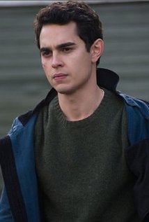 Max Minghella. Director of The 9th Life of Louis Drax [Russian Audio]