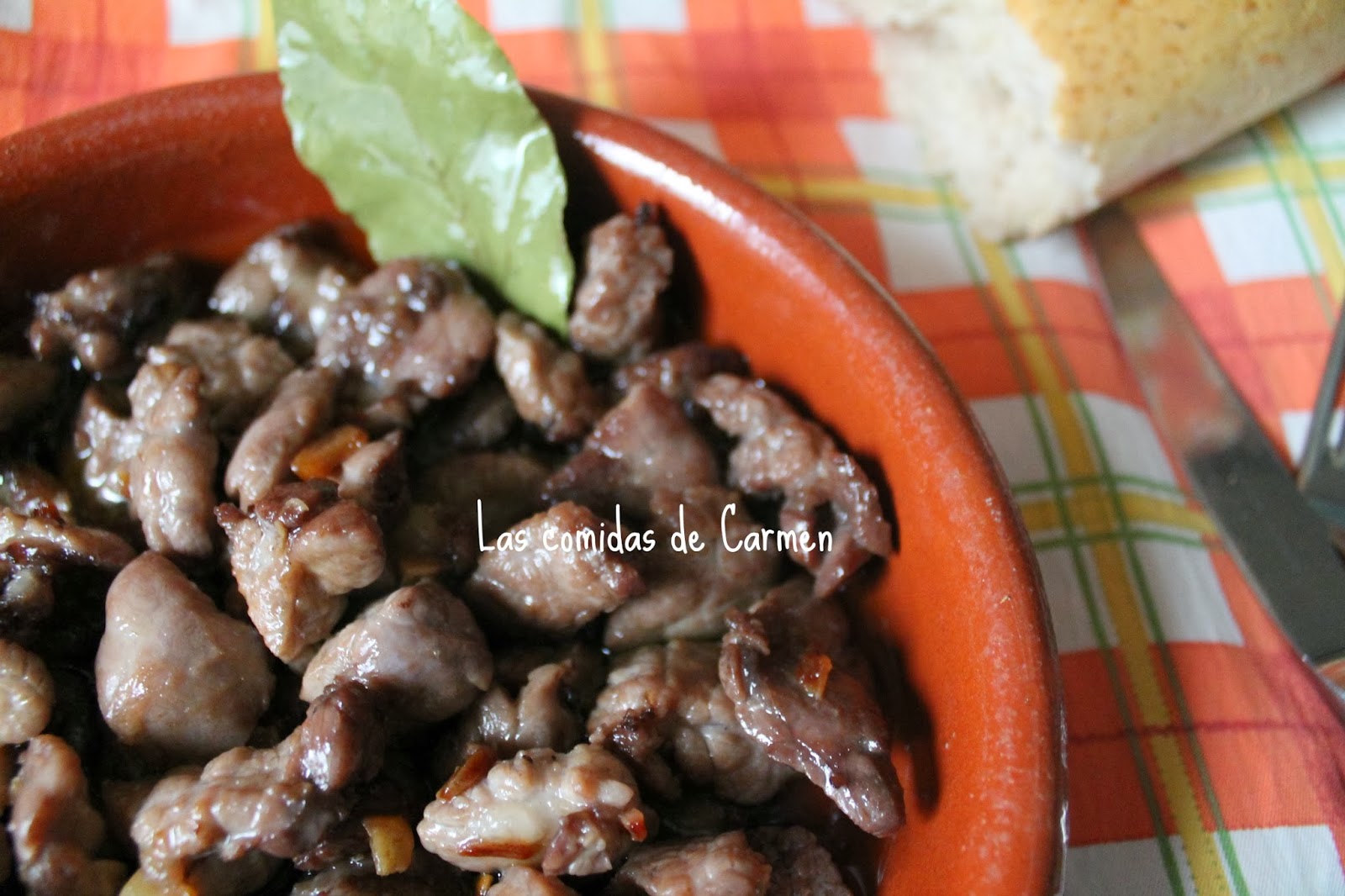 LAS COMIDAS DE CARMEN CASTAÑETAS AL AJILLO