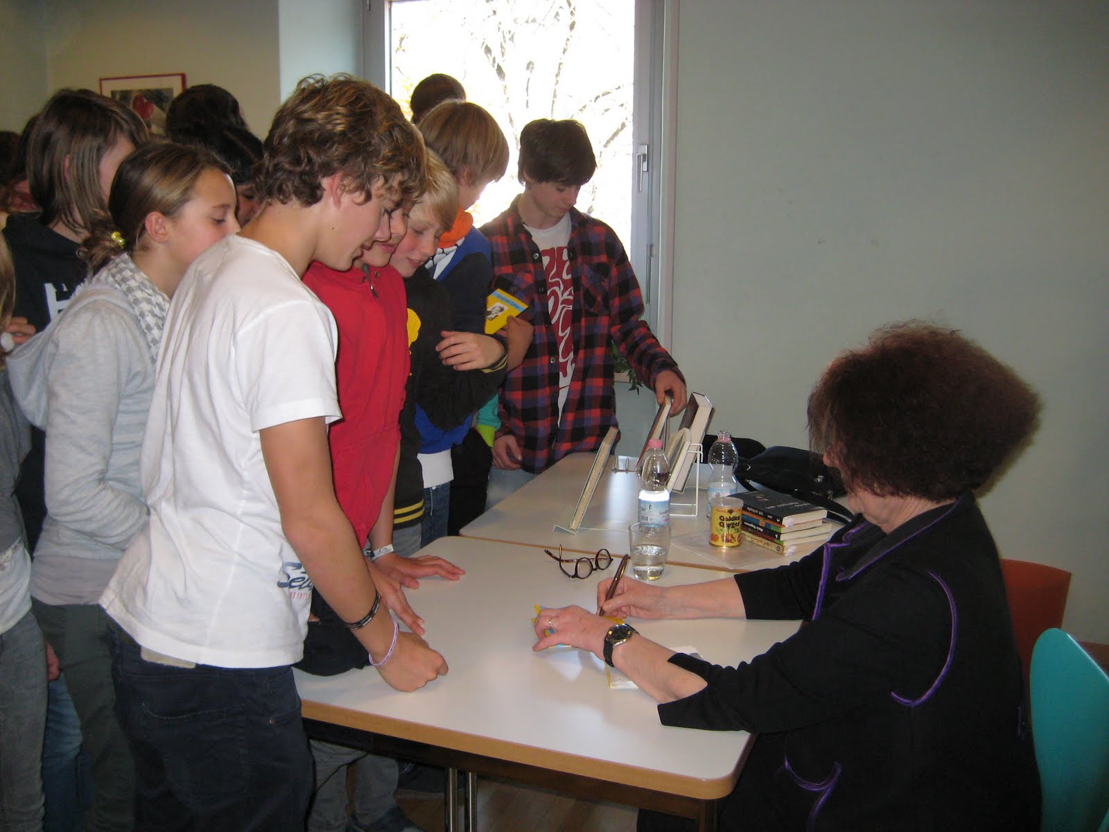 Anton Oder Die Zeit Des Unwerten Lebens Inhaltsangabe mittelschule oswald von wolkenstein: November 2011