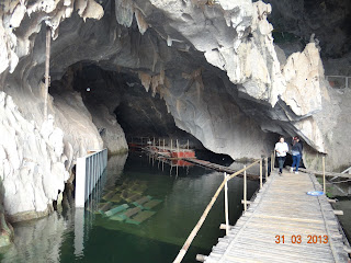 belle grotte et beau temple de Thac Bo