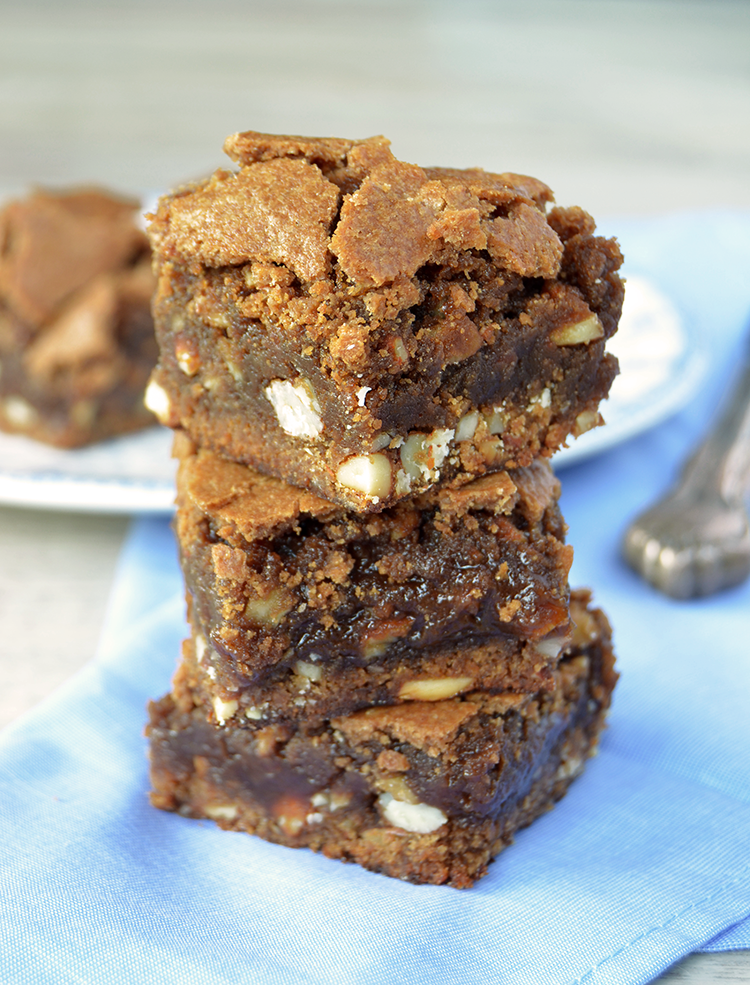 Brownies con almendras / Recetas dulces, fáciles y ricas! / Tres Tenedores