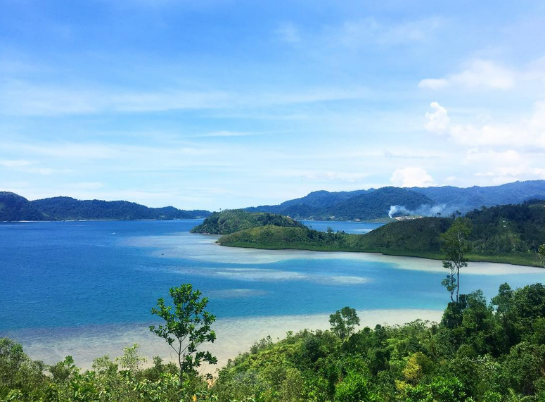 Tempat Wisata Populer di Belitung Dekat Bandara Tanjung Pandan