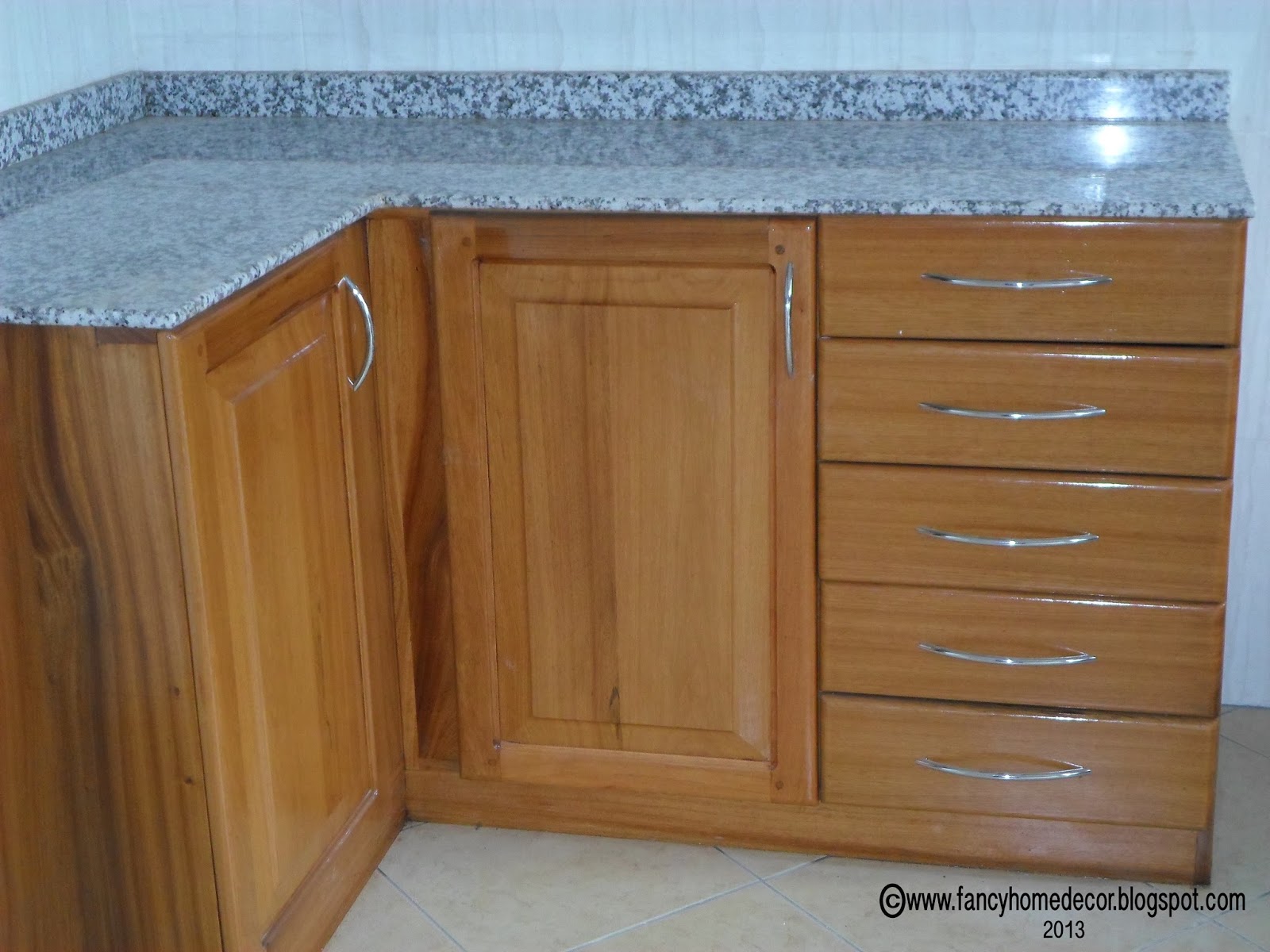 Fancy Home Decor MAKABATI YA JIKONI AVAILABLE BY ORDER