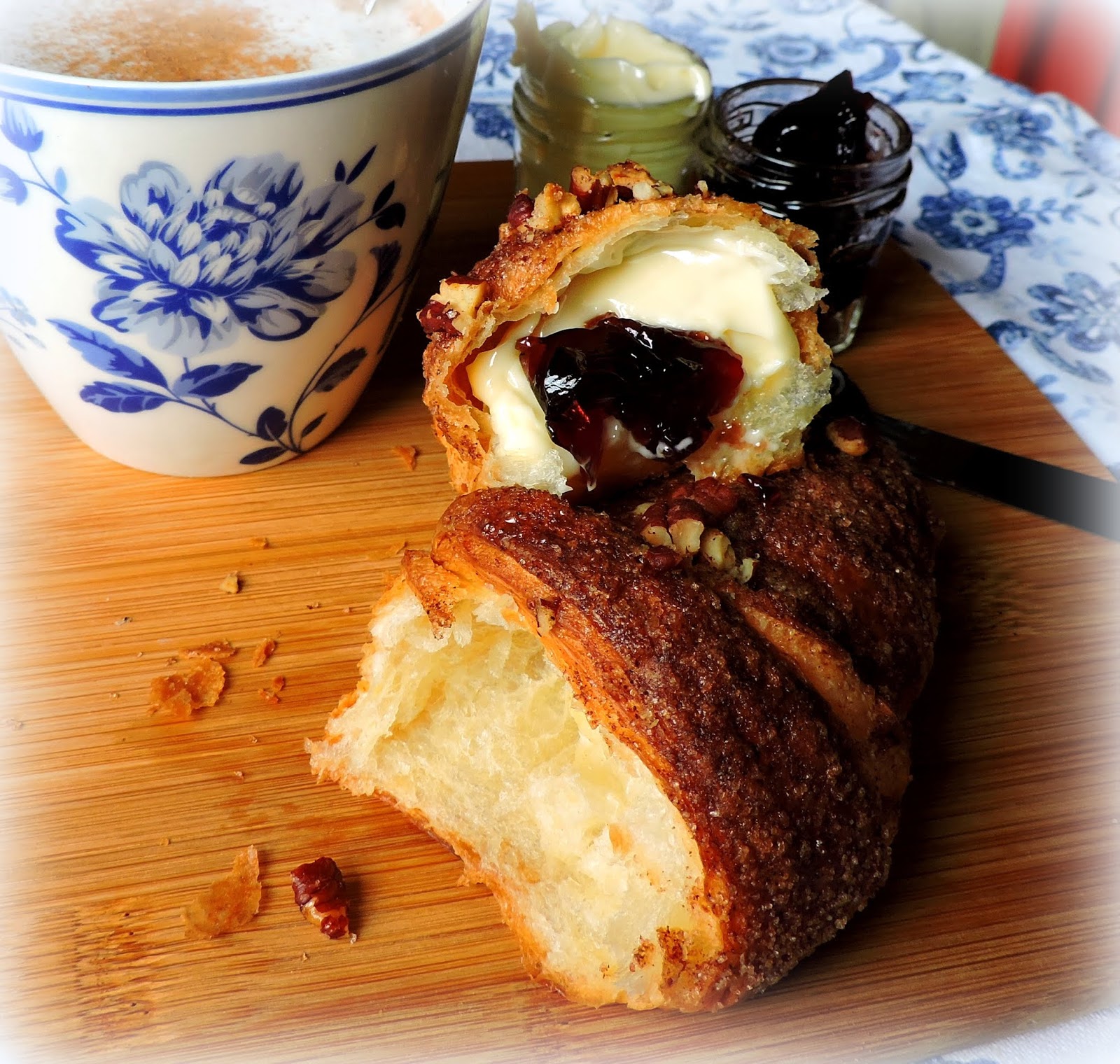 Easy Cinnamon Croissants The English Kitchen