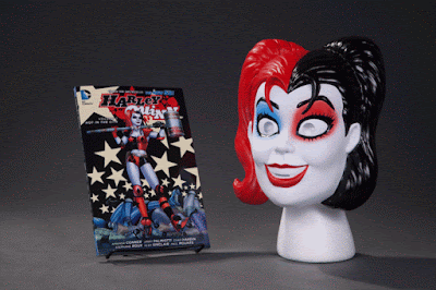 Harley Quinn Book and Mask Set