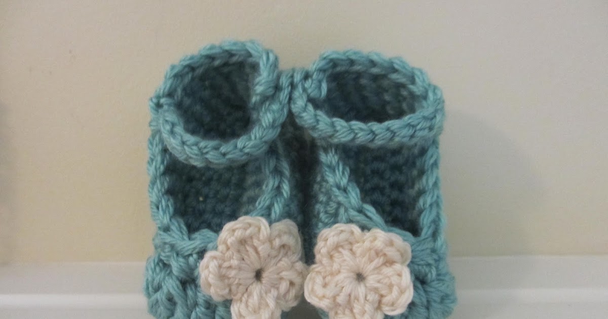 Jays Boutique Blog: FREE PATTERN: Chunky Yarn Baby Booties