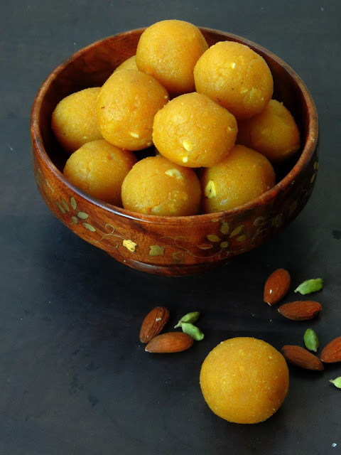 Almond Gramflour Laddoo,Besan Badam Laddoo Almond Gramflour Laddoo,Besan Badam Laddoo