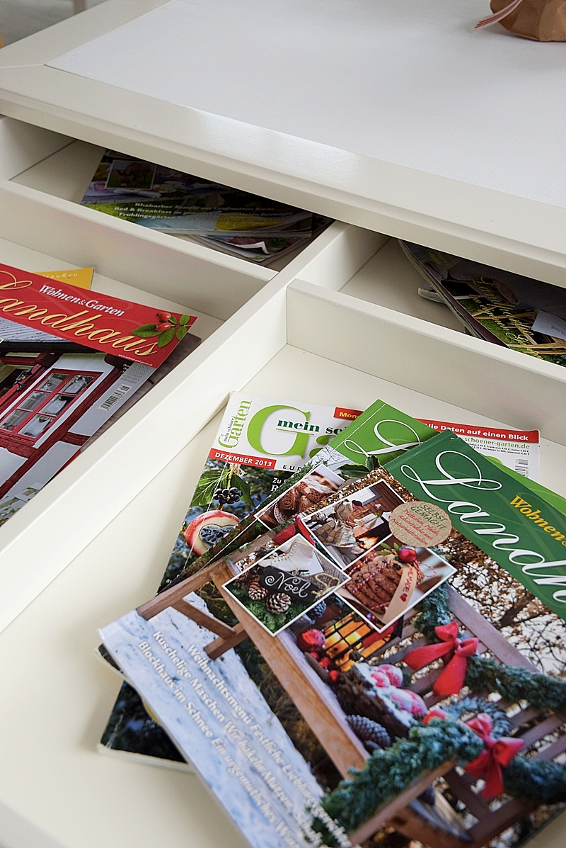 Deko Und Diy Blog Kreative Deko Ideen Fur Ein Schones Zuhause Diy Eine Neue Tischplatte Fur Den Couchtisch White And Vintage