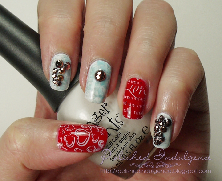 nail art with paper towel