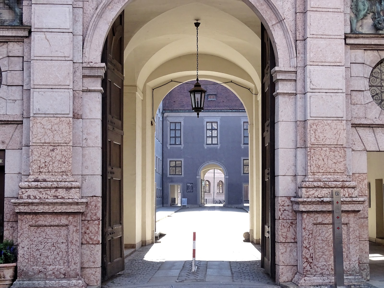 An Der Gedenkstatte Berliner Mauer Frische Brise Bloglovin