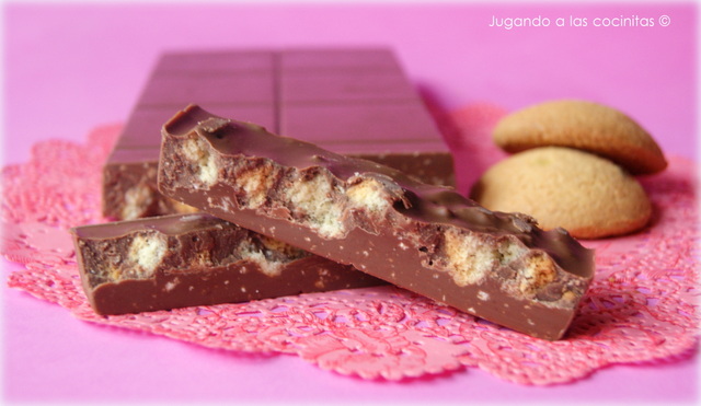  Turrón de chocolate y galleta de frutas confitadas 