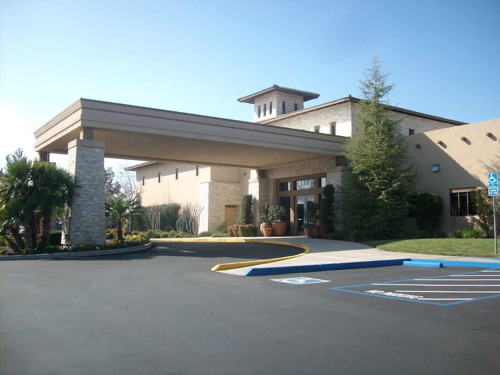 Live in Four Seasons in El Dorado Hills! Live in Four Seasons! A