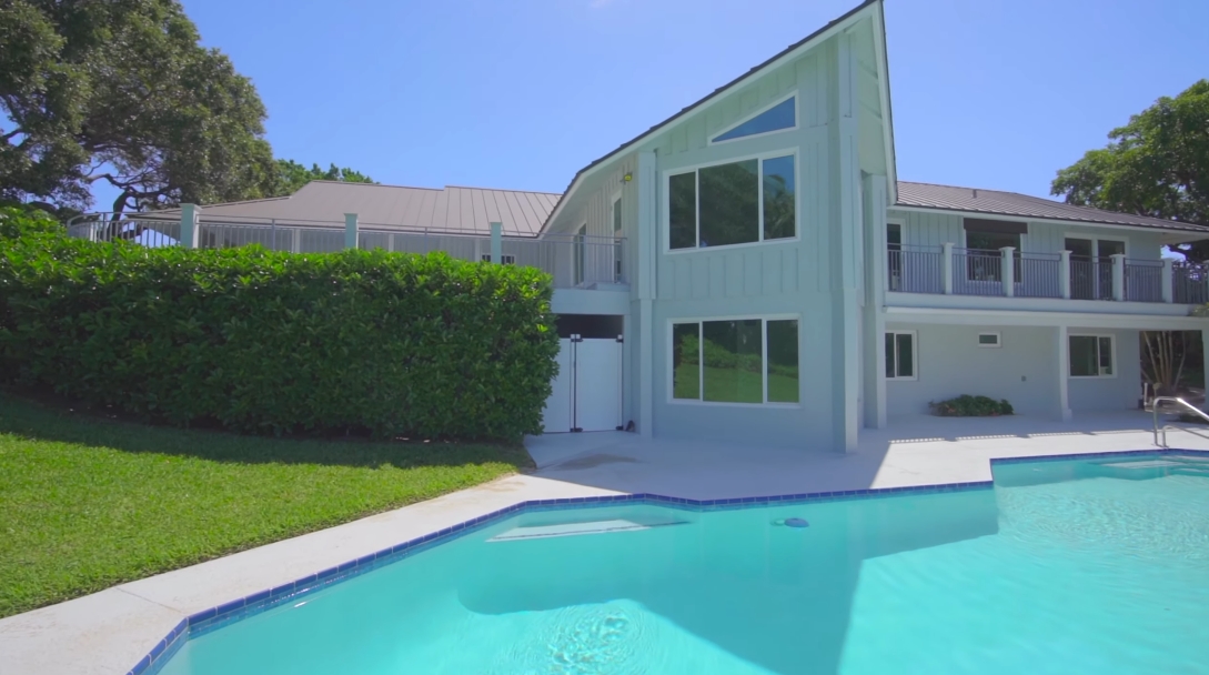 Tour 19 N River Rd, Stuart FL vs. 20 Interior Design Photos