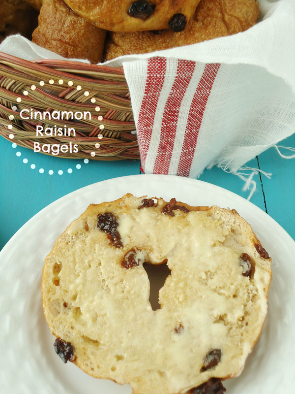 cinnamon raisin bagels| www.blahnikbaker.com