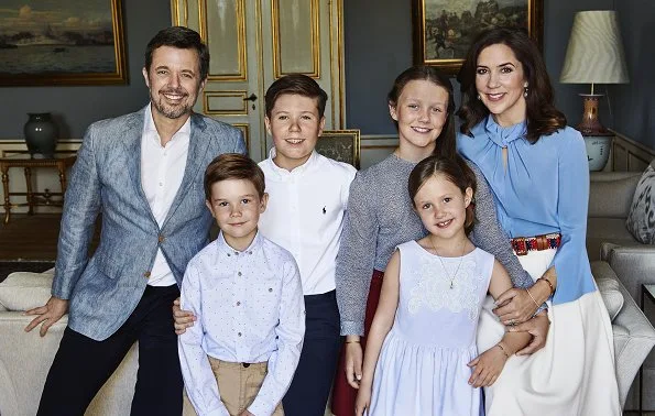 Princess Josephine wore Fina Ejerique light blue dress from SS collection. Princess Mary wore Victoria Beckham blouse. Princess Isabella Sandro dress