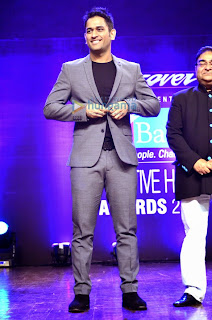 Mahendra Singh Dhoni at Positive Health Awards 2014