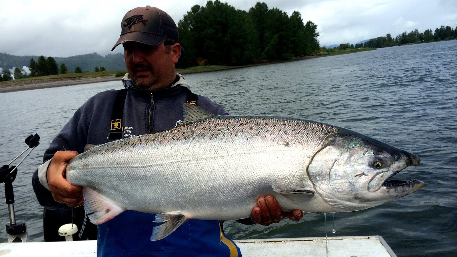 Oregon Sturgeon Fishing Guides Fish Choices