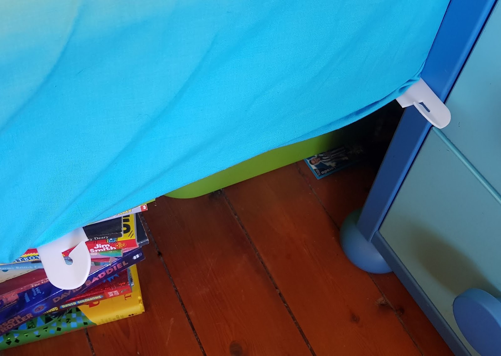 The Brick Castle Dream Tent Bed Canopy Review For Re Creation Age 3 My Son S Bed Has A Plank Along The Side Which Doesn T Allow U To Sit Flat I Decided Go For It And Found