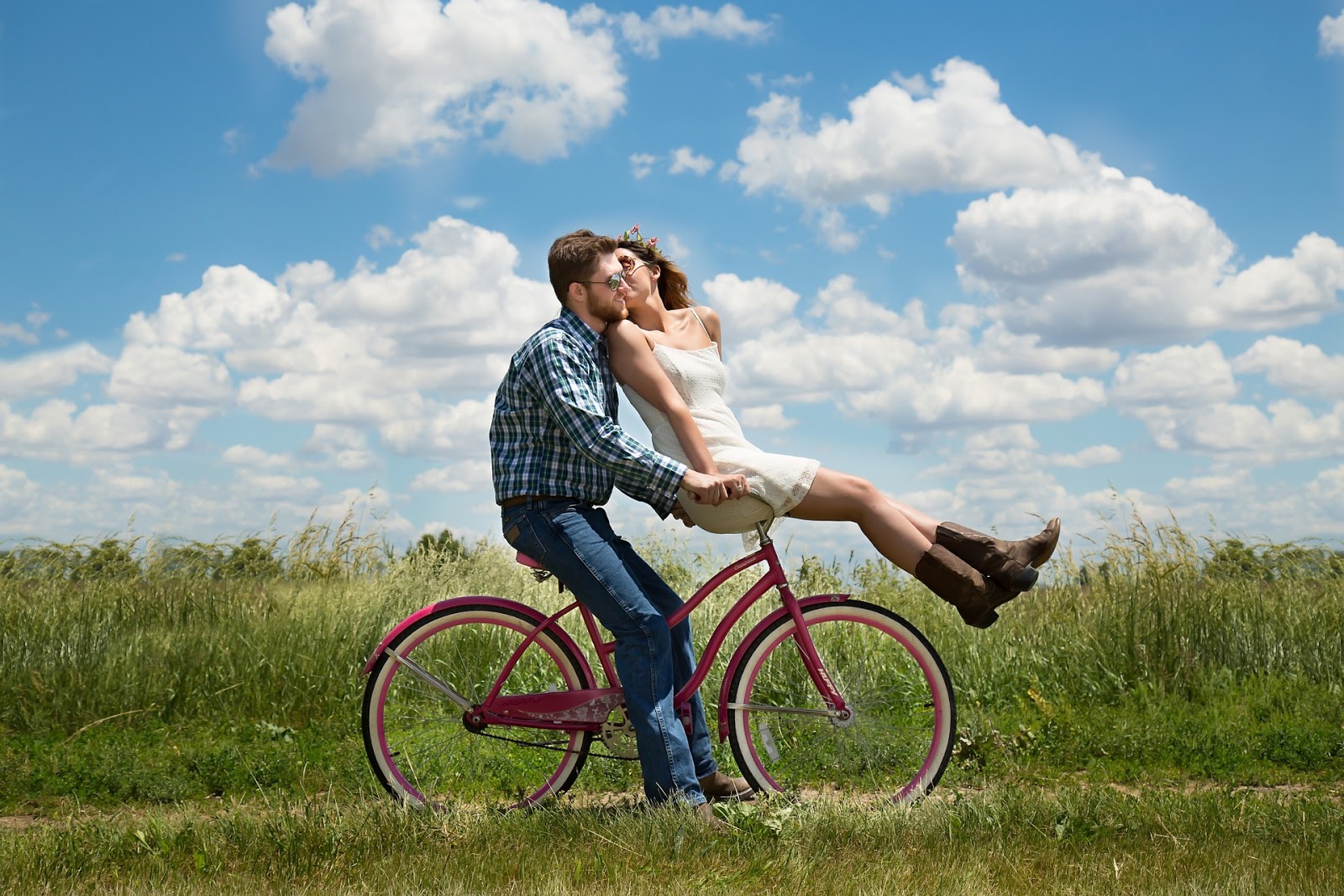 4 TRUE LOVERS - Love Articles | Love Pictures | Love Quotes