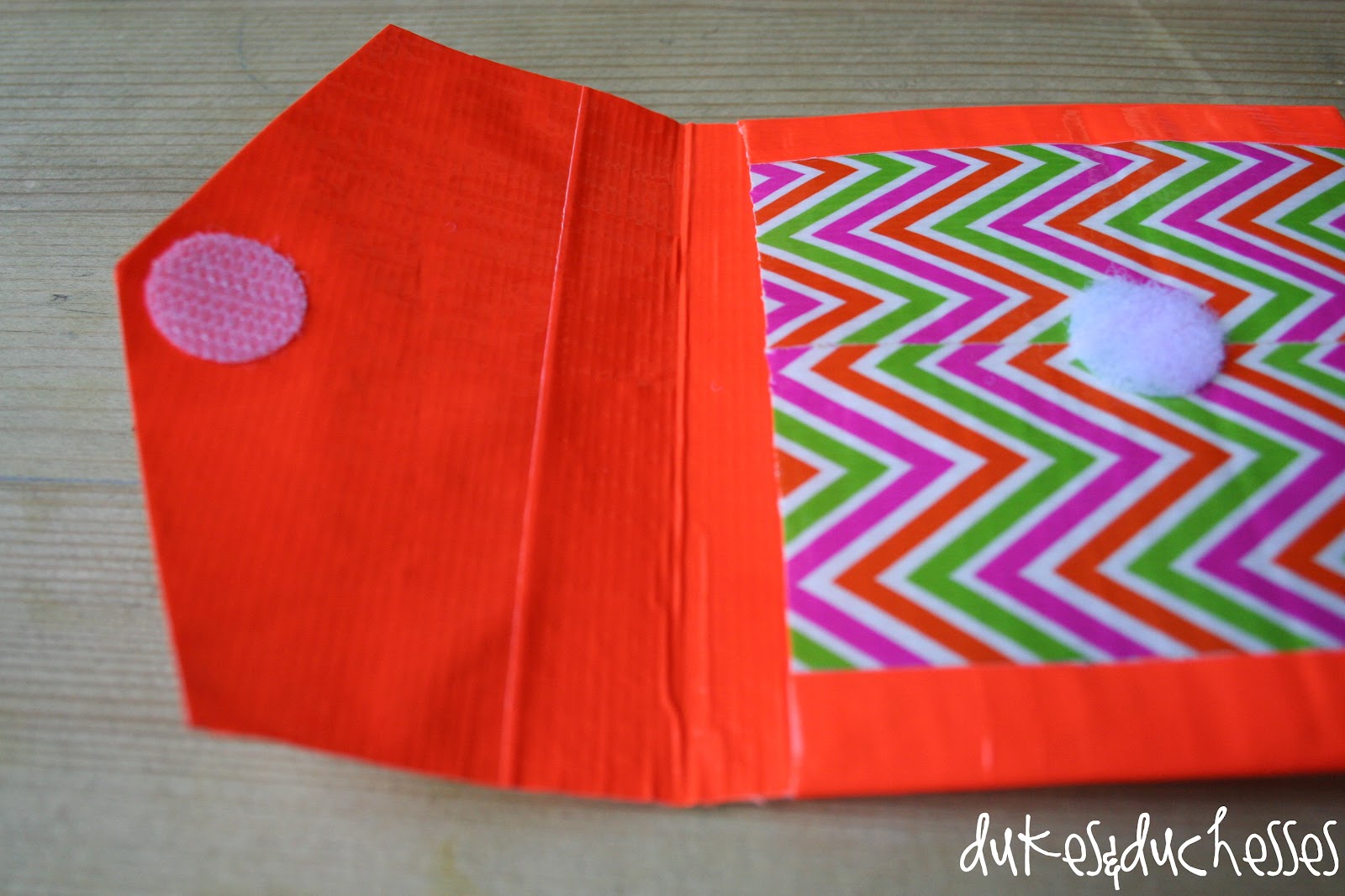 Make a Wallet Out of Tape, Crafts for Kids
