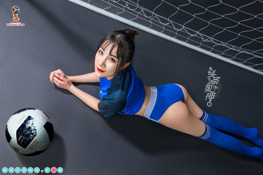 TouTiao 2018-06-14: Model Tuan Tuan (团团) (10 photos)