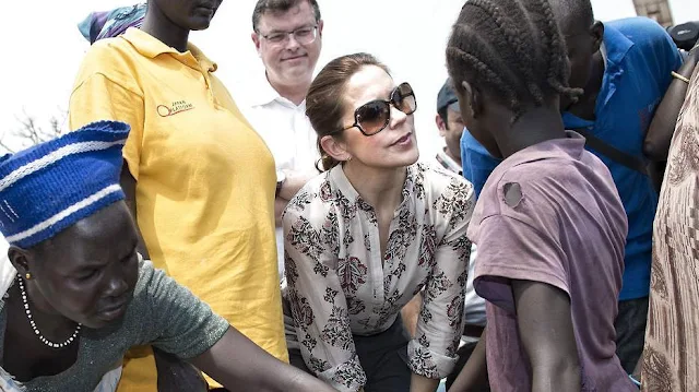 Crown Princess Mary and Mogens Jensen's visit to Ethiopia began with a trip to the refugee camp Tierkidi near South Sudan's)