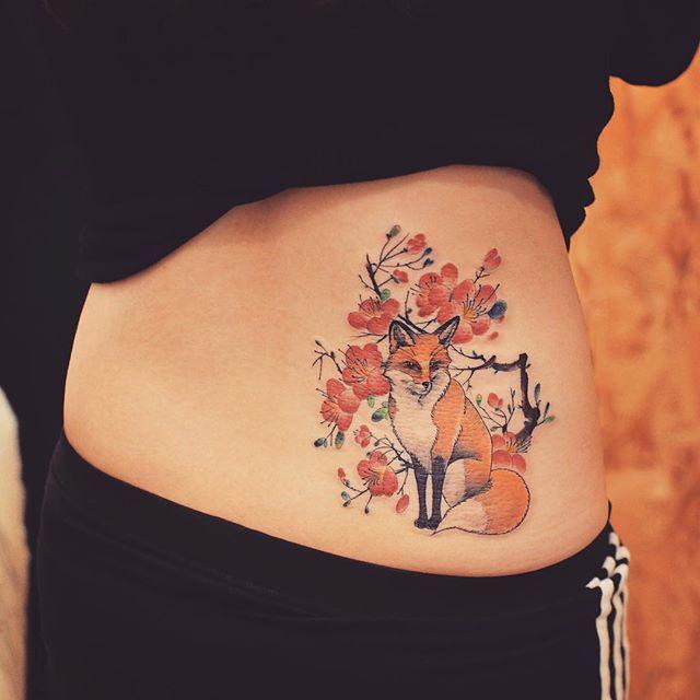 Tatuagens femininas para as costas Tatuagens femininas para as costas