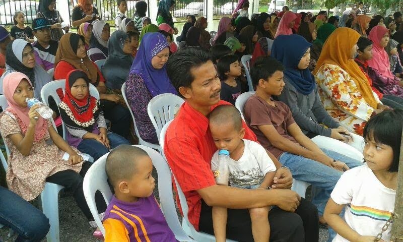 Bantuan Zakat Sekolah Rendah  Untuk pengajian tinggi pun ada tau.