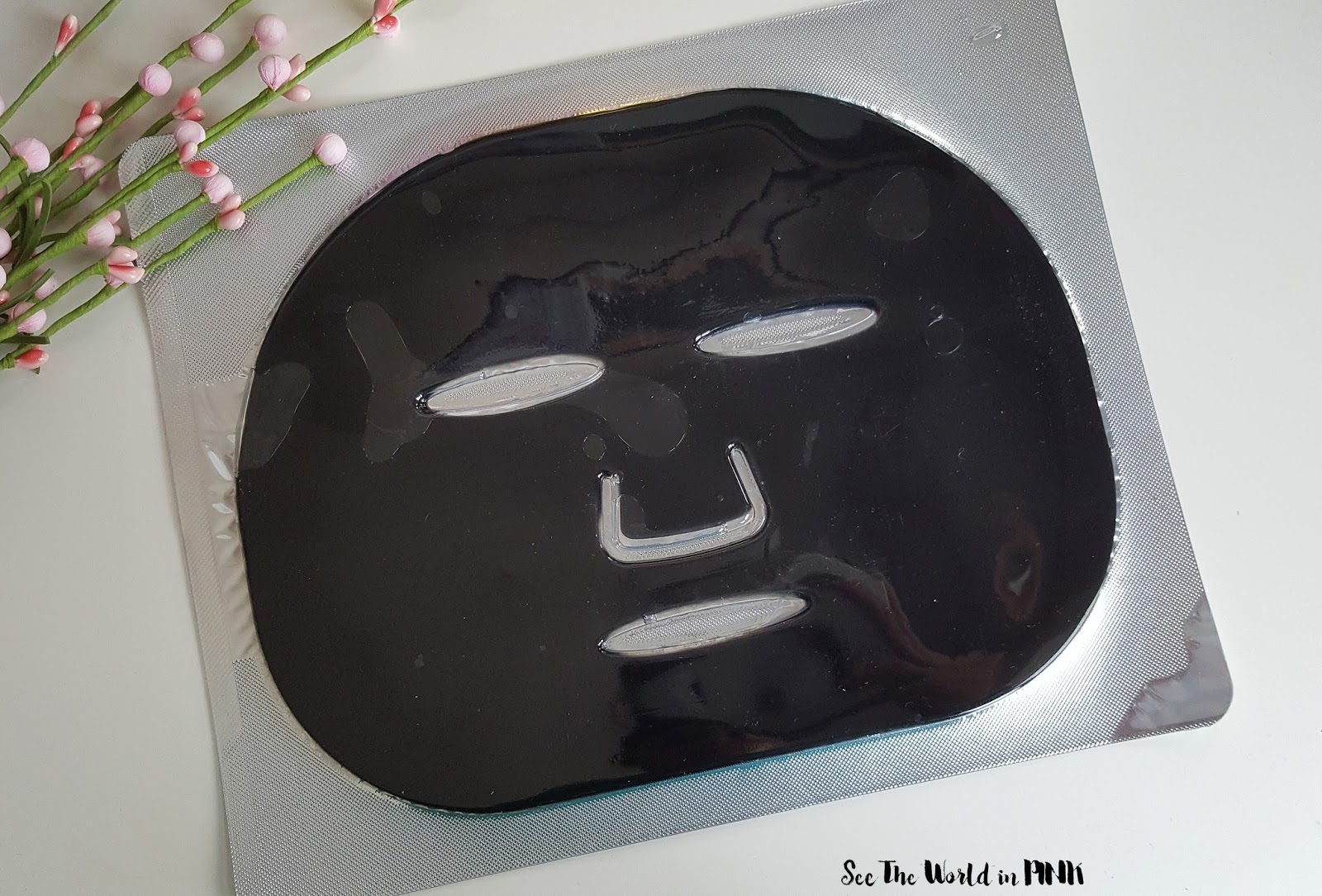 Mask Wednesday - ToGoSpa Bamboo Charcoal FACE Collagen Gel Mask Review