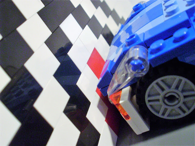 MOC LEGO Dummies Car crash test